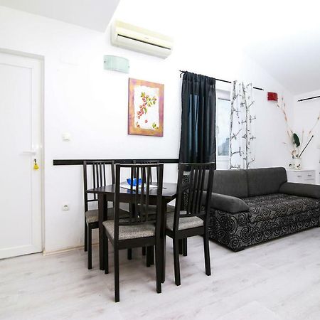 Apartments Alma Podgora Ngoại thất bức ảnh