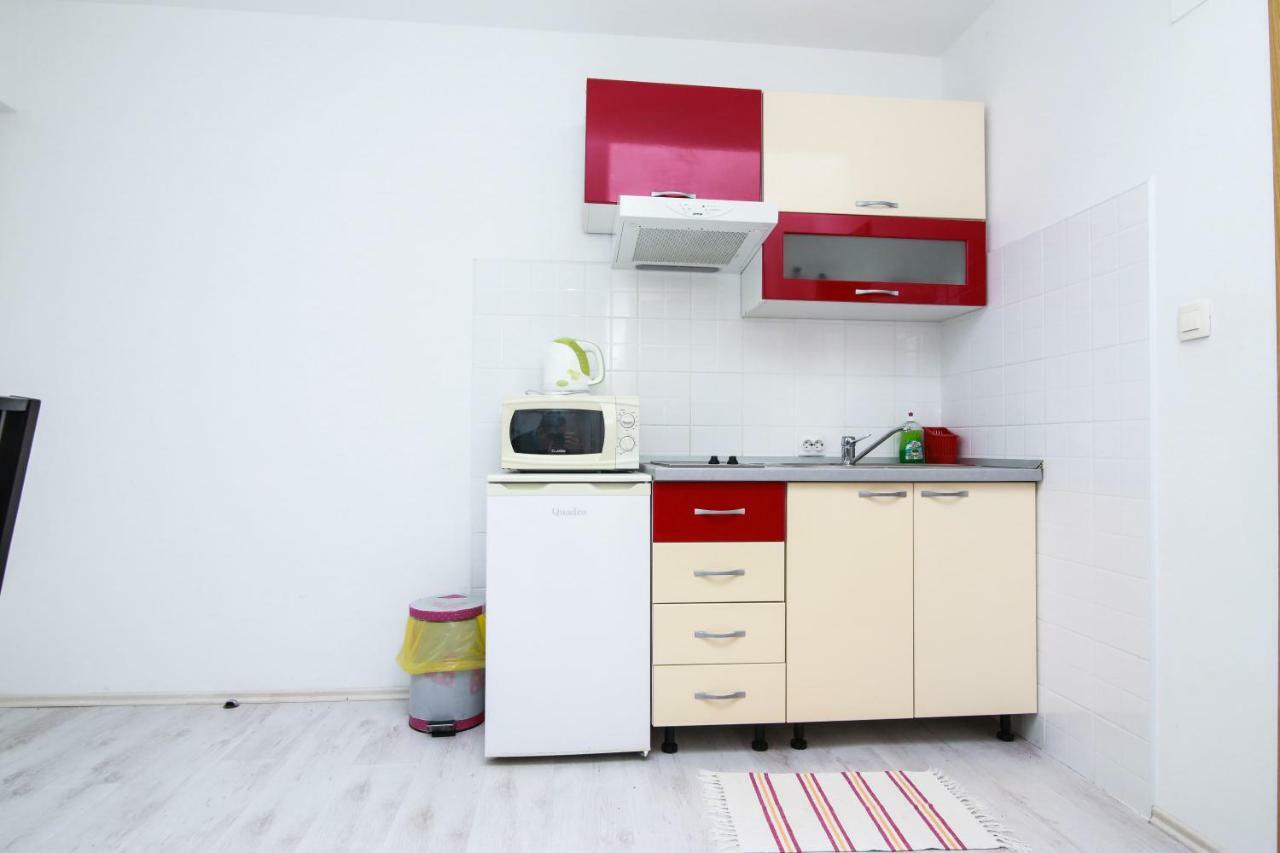 Apartments Alma Podgora Ngoại thất bức ảnh