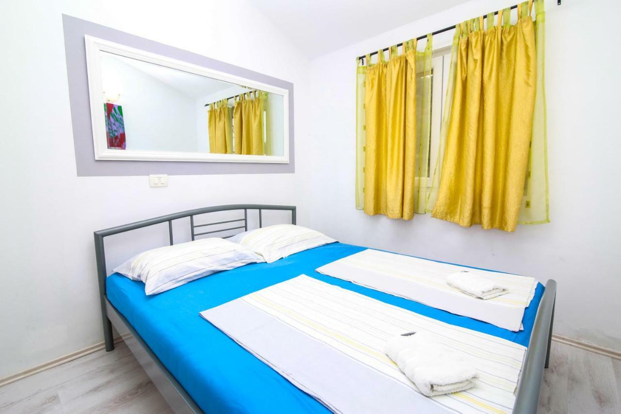 Apartments Alma Podgora Ngoại thất bức ảnh